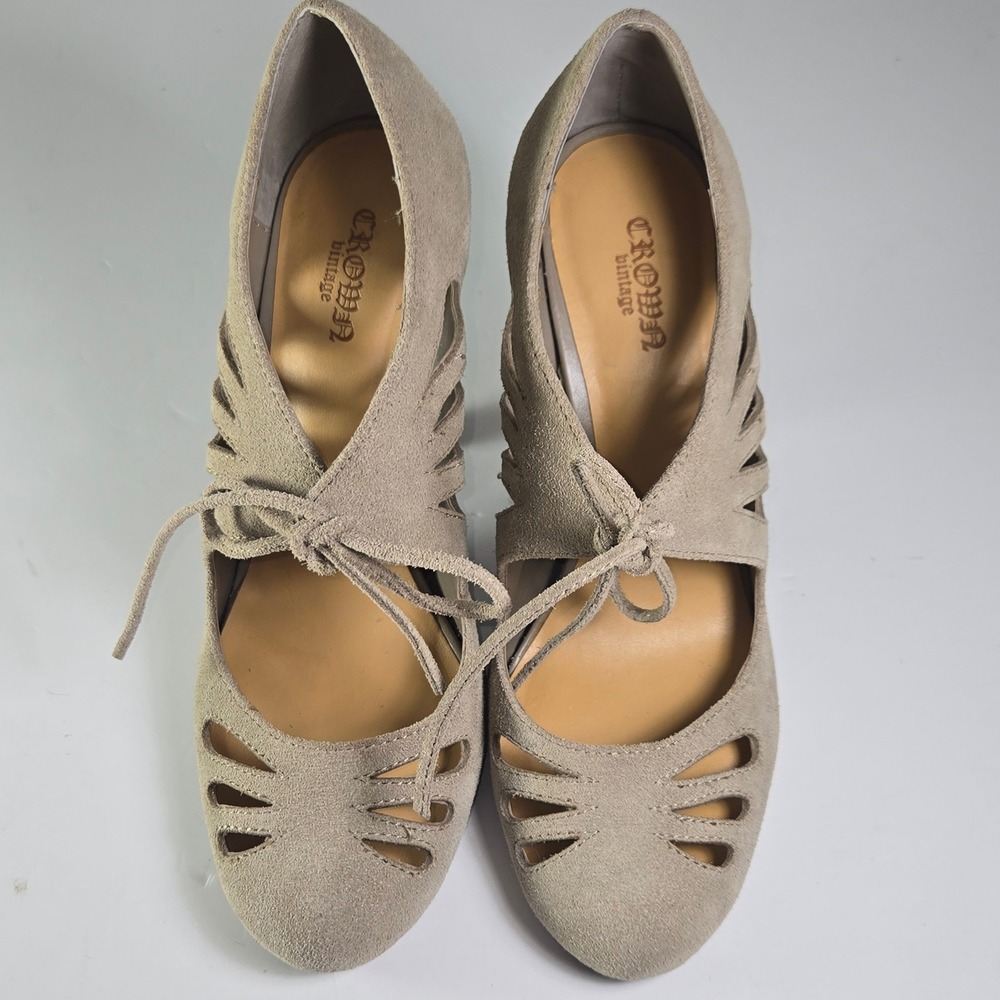 Crown Vintage Bruges leather Cutout Lace Up Heels Beige Women's Size 7.5M - Picture 9 of 11